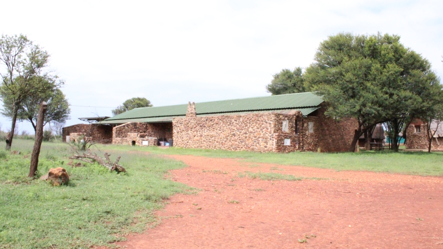 7 Bedroom Property for Sale in Potchefstroom Rural North West
